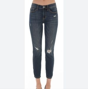 Judy Blue Relaxed Fit Mid Rise Distressed Jeans Medium Wash Sz 32